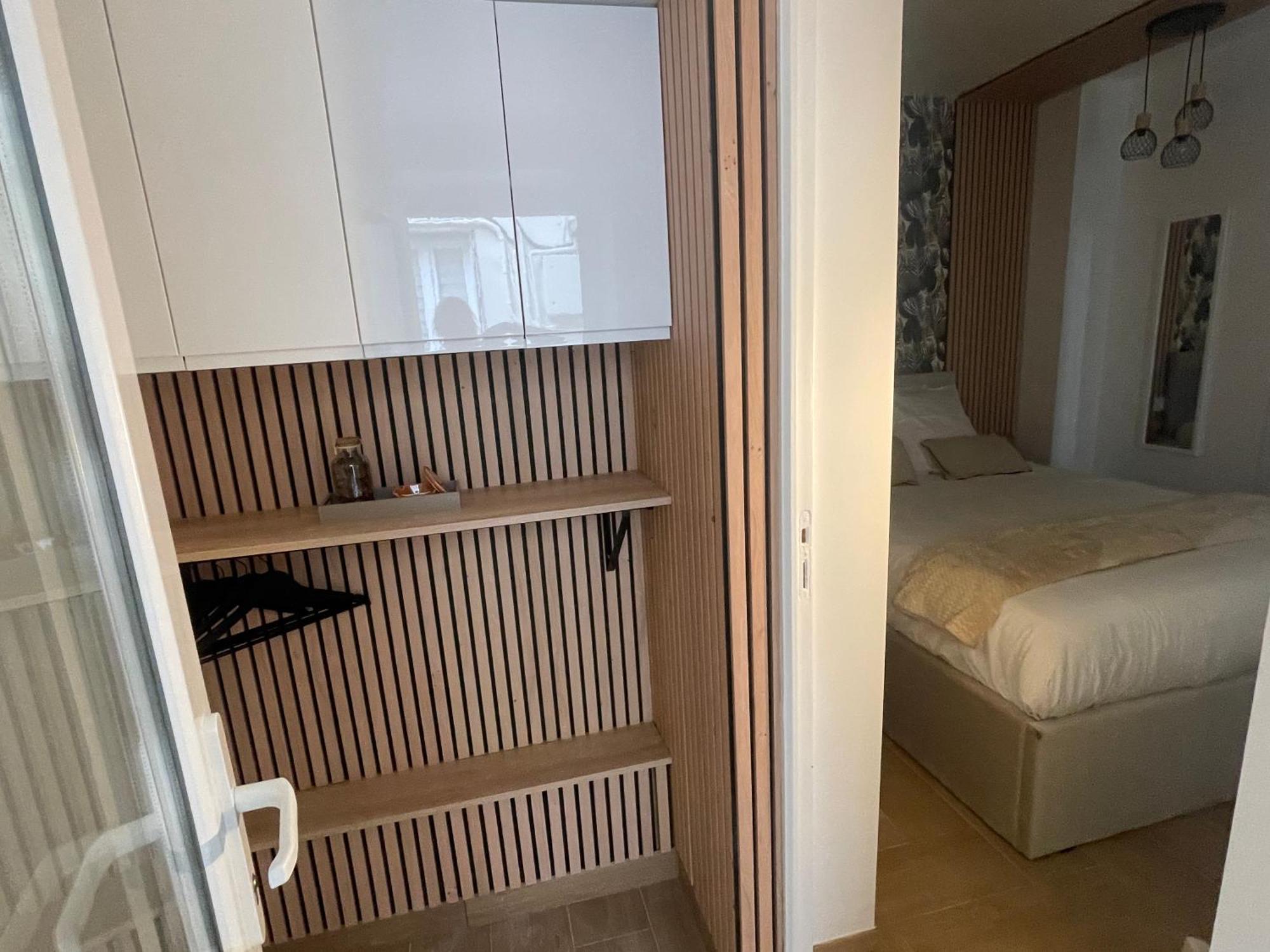 Eiffel Tour Cosy Bali Appartement *